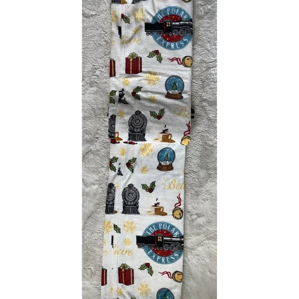 The Polar Express Icons 50 X 70”‎ Soft Plush Throw Blanket Christmas Holiday NEW